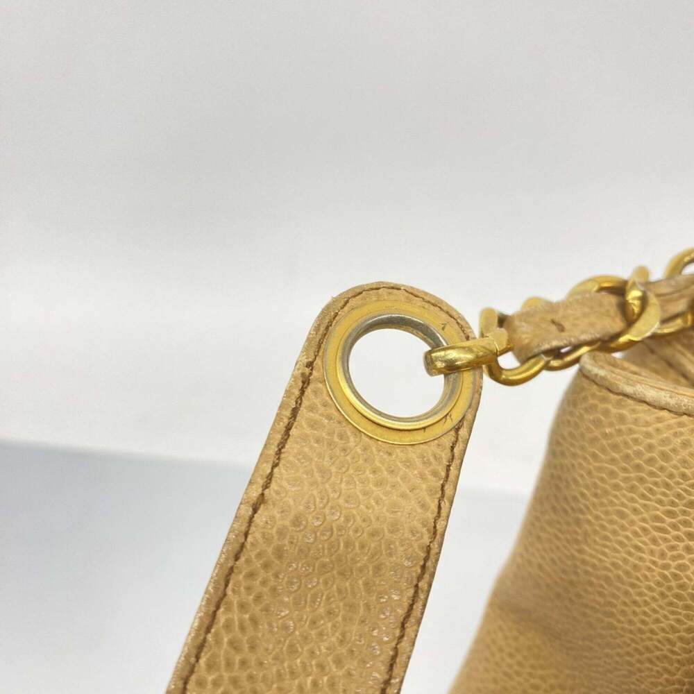 CHANEL Cream Caviar Leather Tote Bag - Picture 9 of 12